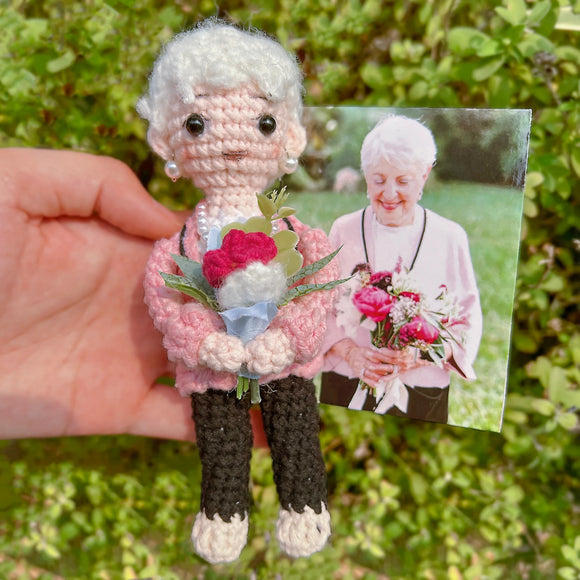 Custom Crochet Doll Personalized Portrait Gifts For Gandma